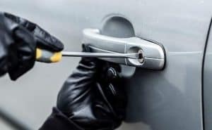 Pourquoi rêver de vol de voiture ?
