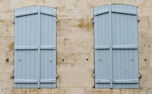 Comment bien interpréter rêver de fermer des volets ?