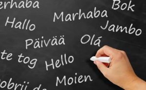 Rêver d’apprendre une nouvelle langue : quelles interprétations, symbolisme et significations ?