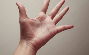 La signification de la lettre M sur la paume de la main :