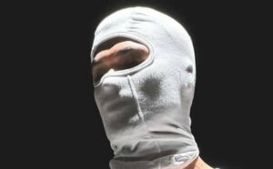 Pourquoi rêver de cagoule ?