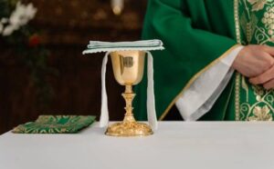 Pourquoi rêver de calice ?